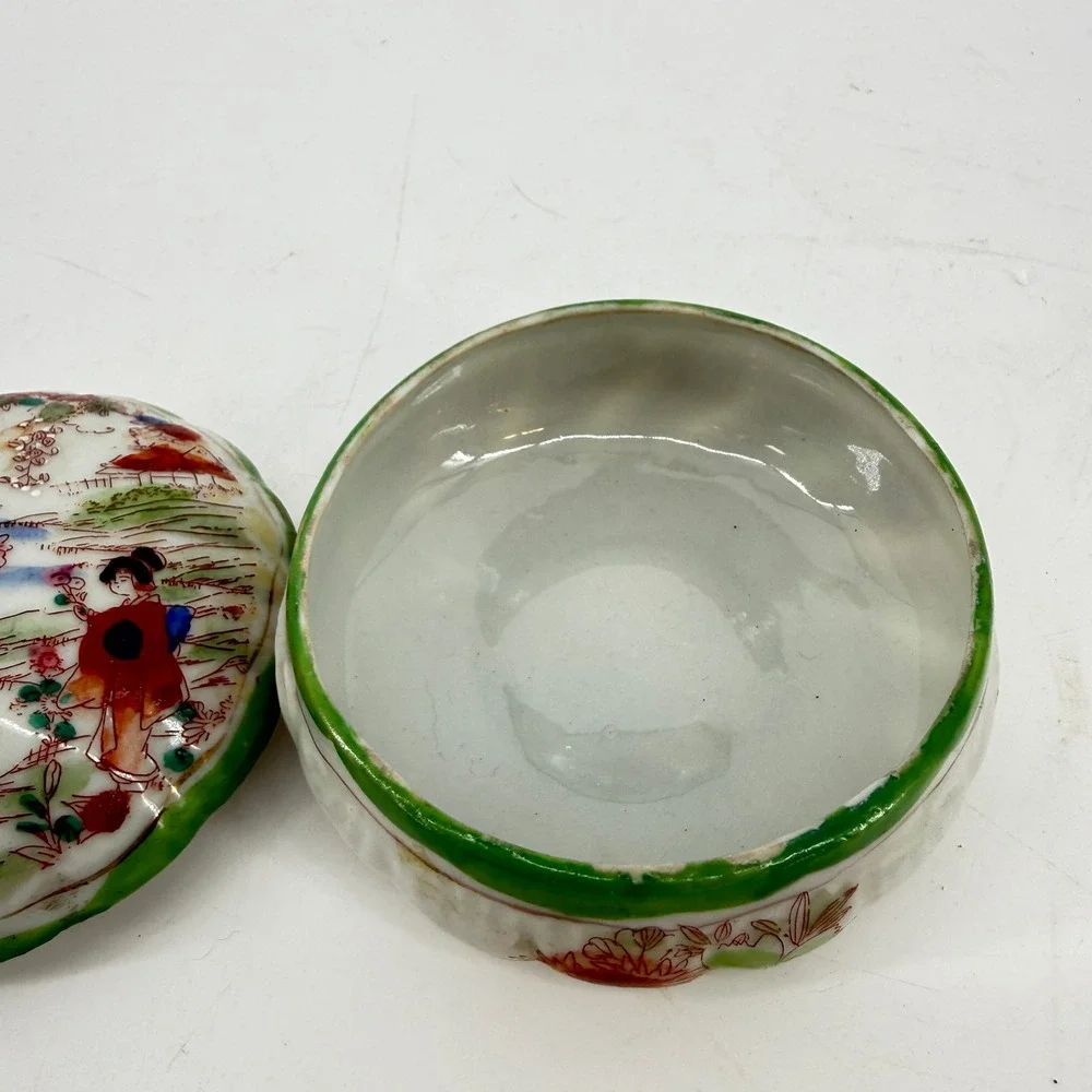 Japanese Trinket Box Japan ceramics‎ Geisha Girl trinket Cosmetics Handpainted
